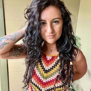 Meet your Posher, Kayla